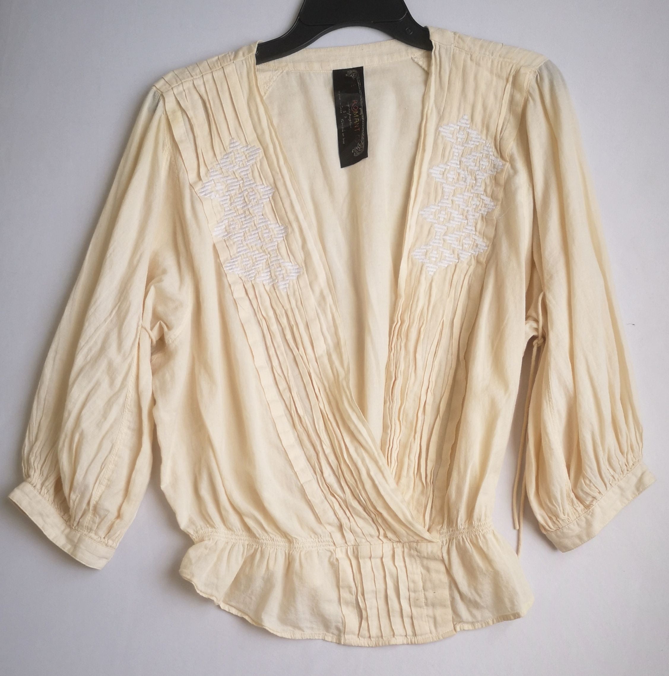 Blusa tipo boho y short