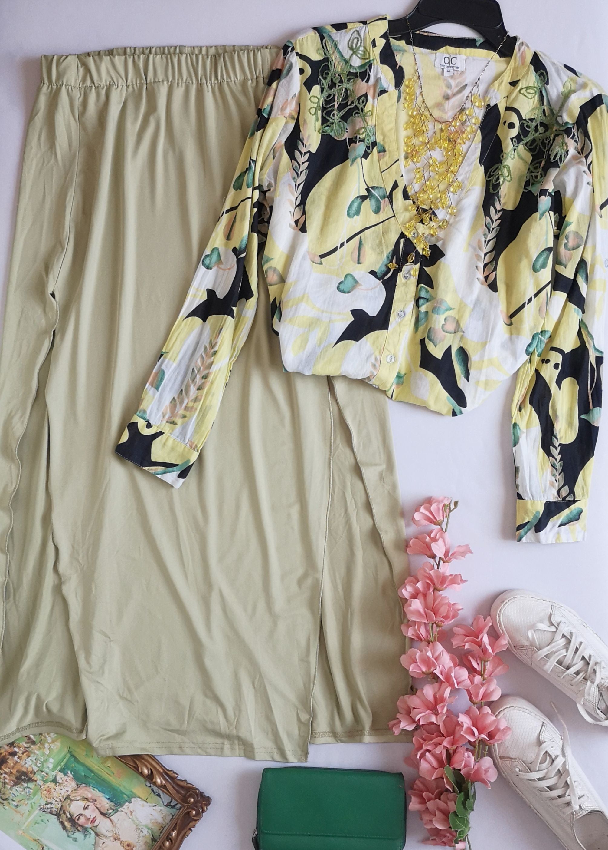 Falda abierta de adelante con blusa de algodón ⚓