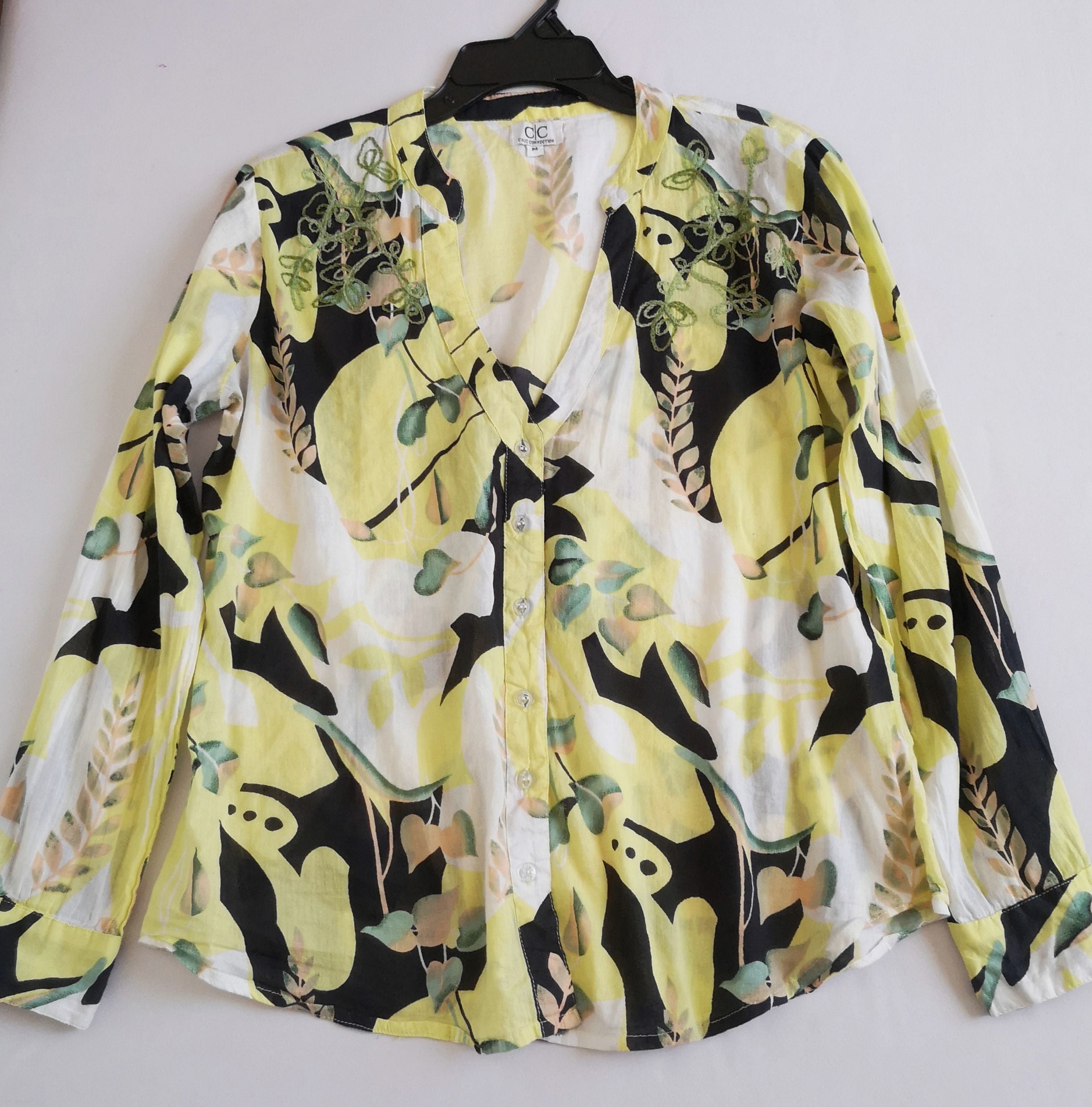 Falda abierta de adelante con blusa de algodón ⚓