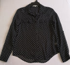Blusa de chifón y jeans con bolsas