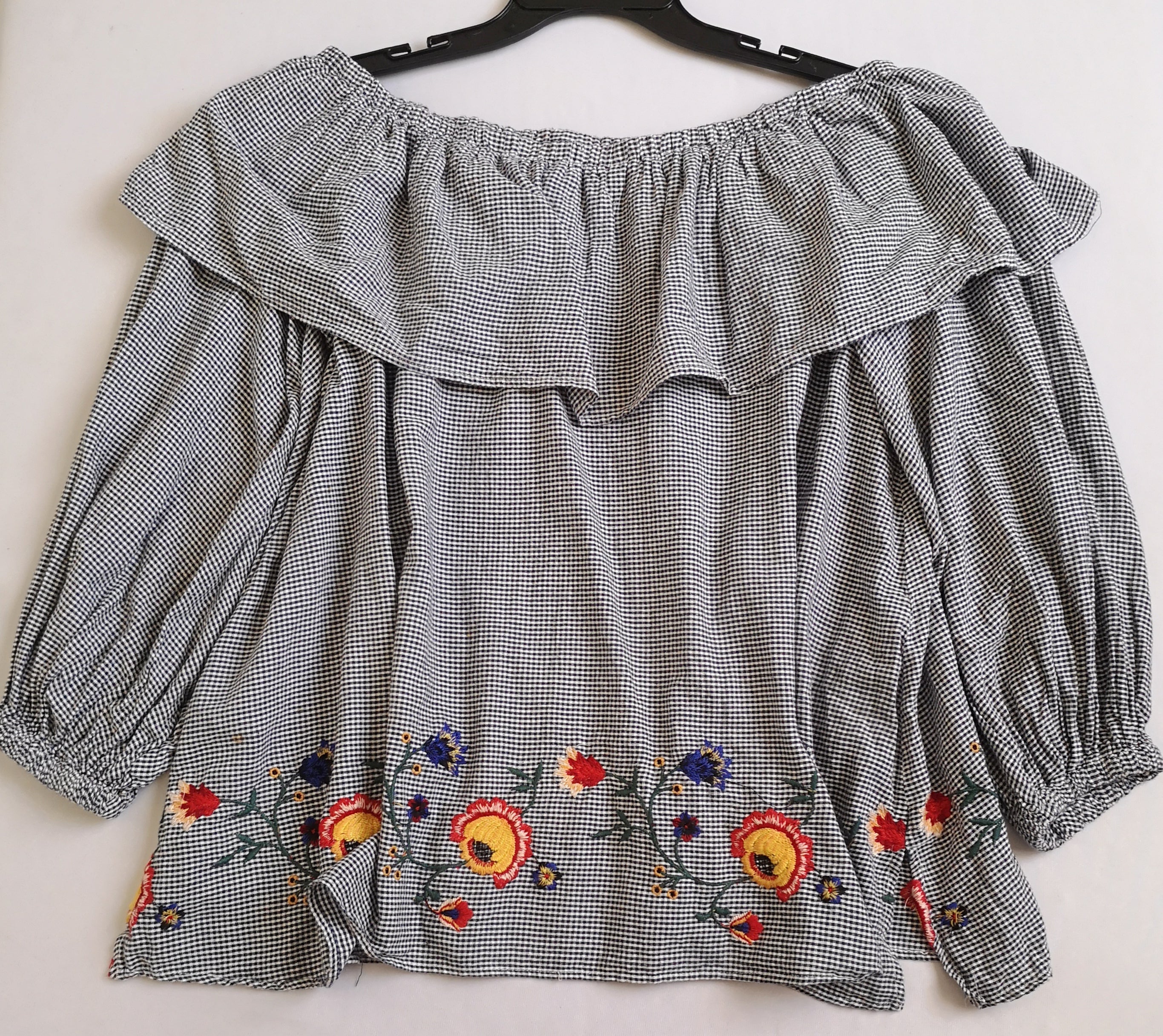 Blusa hombros descubiertos estilo holgado