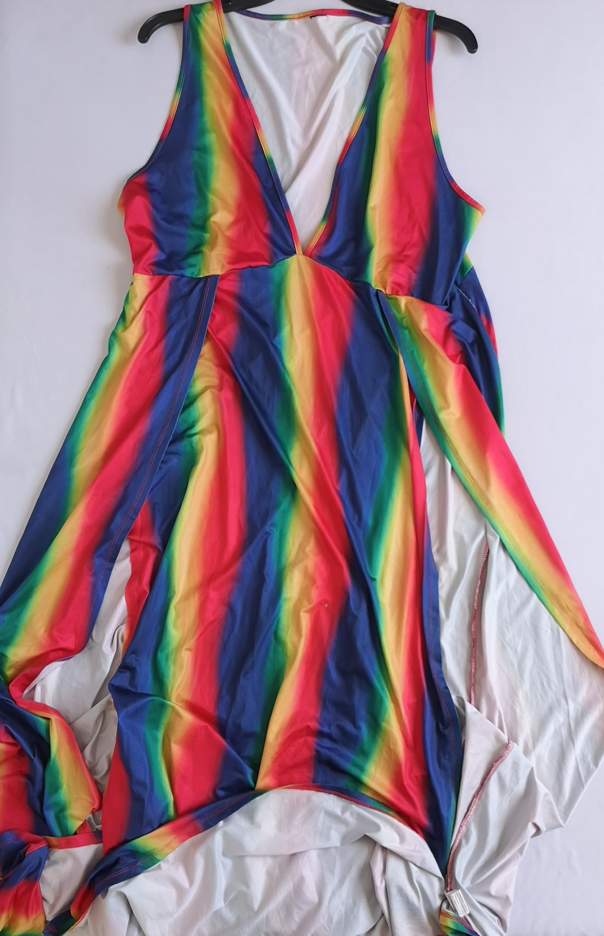 MaxiVestido abierto de adelante incluye cincho ⚓