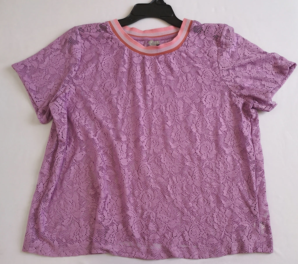 Blusa de encaje y pantalón corto ⚓