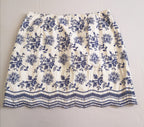 Blusa tela suave y falda bordada