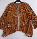 Pantalón tipo seda y blusa boho
