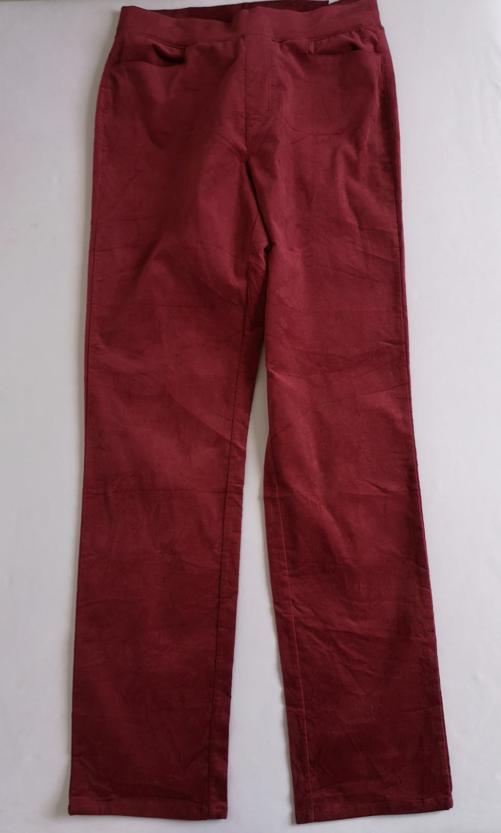 Blusa tipo seda y pantalón de terciopelo