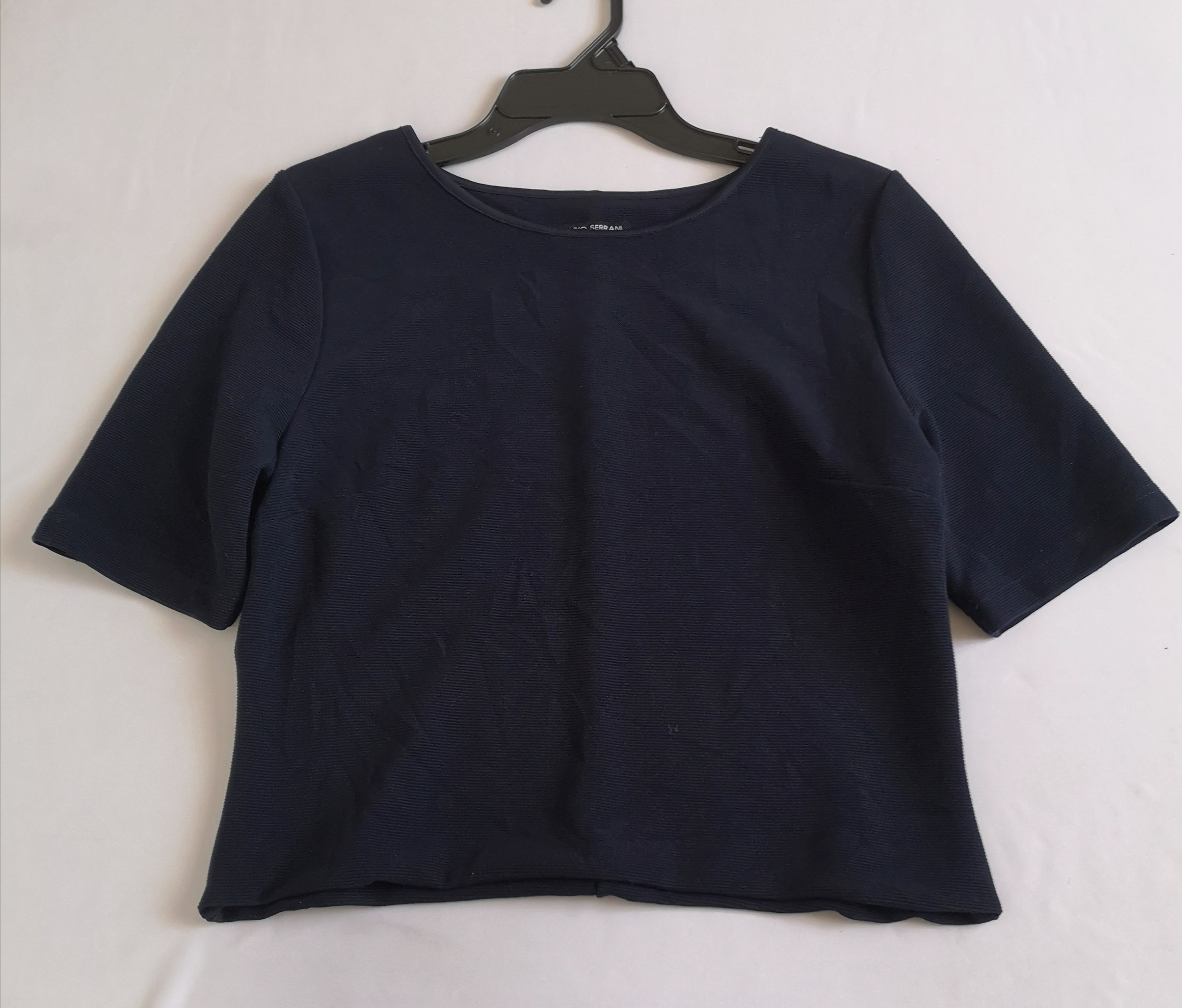 Pantalón con bolsas a los lados y blusa corta ⚓