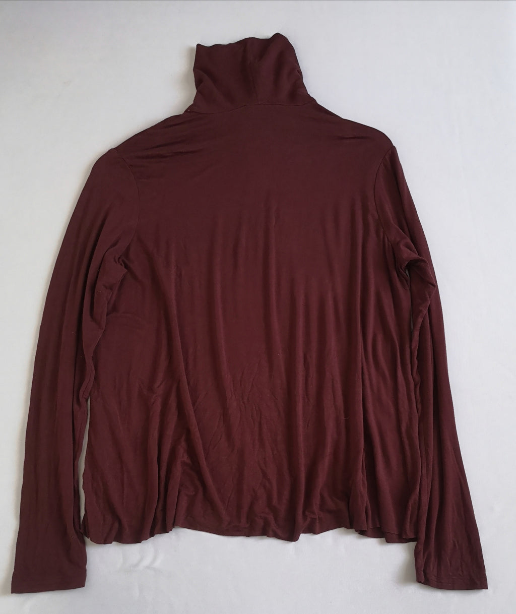Blusa cuello alto con Pantalón semiformal ⚓