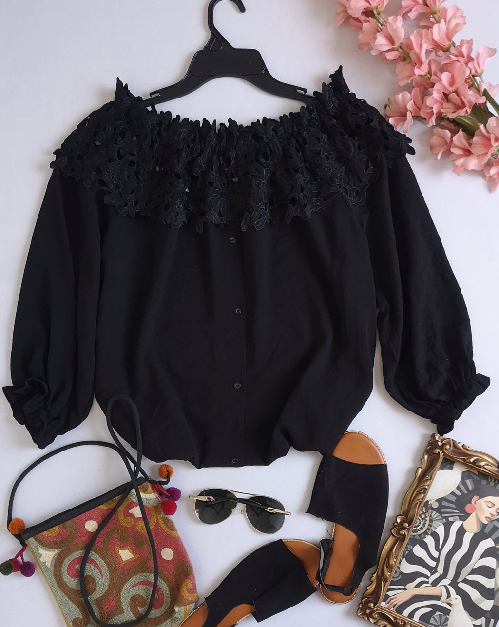 Blusa con encaje arriba