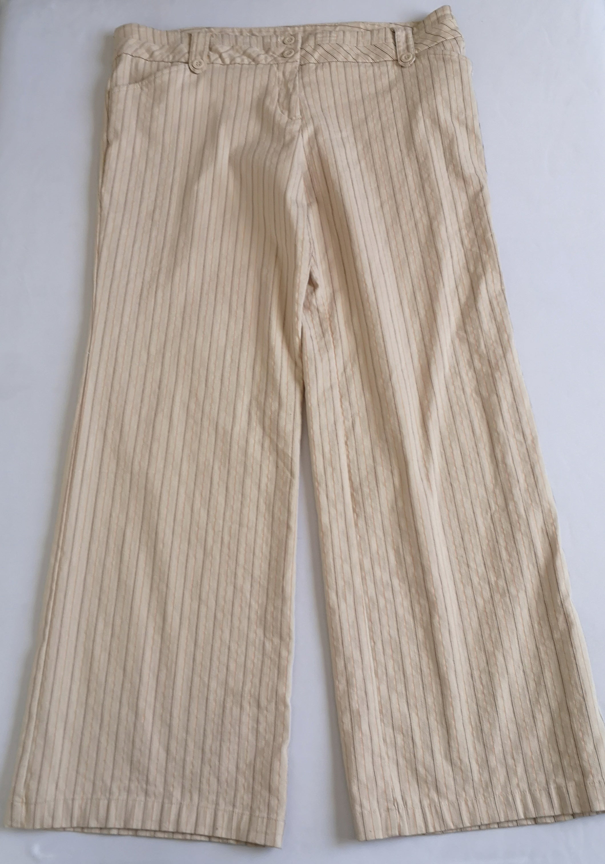 Pantalón tipo palazzo y blusa cuello alto ⚓