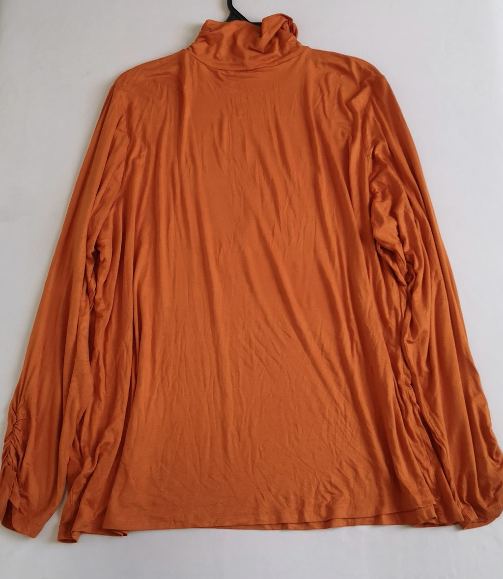 Pantalón tipo palazzo y blusa cuello alto ⚓