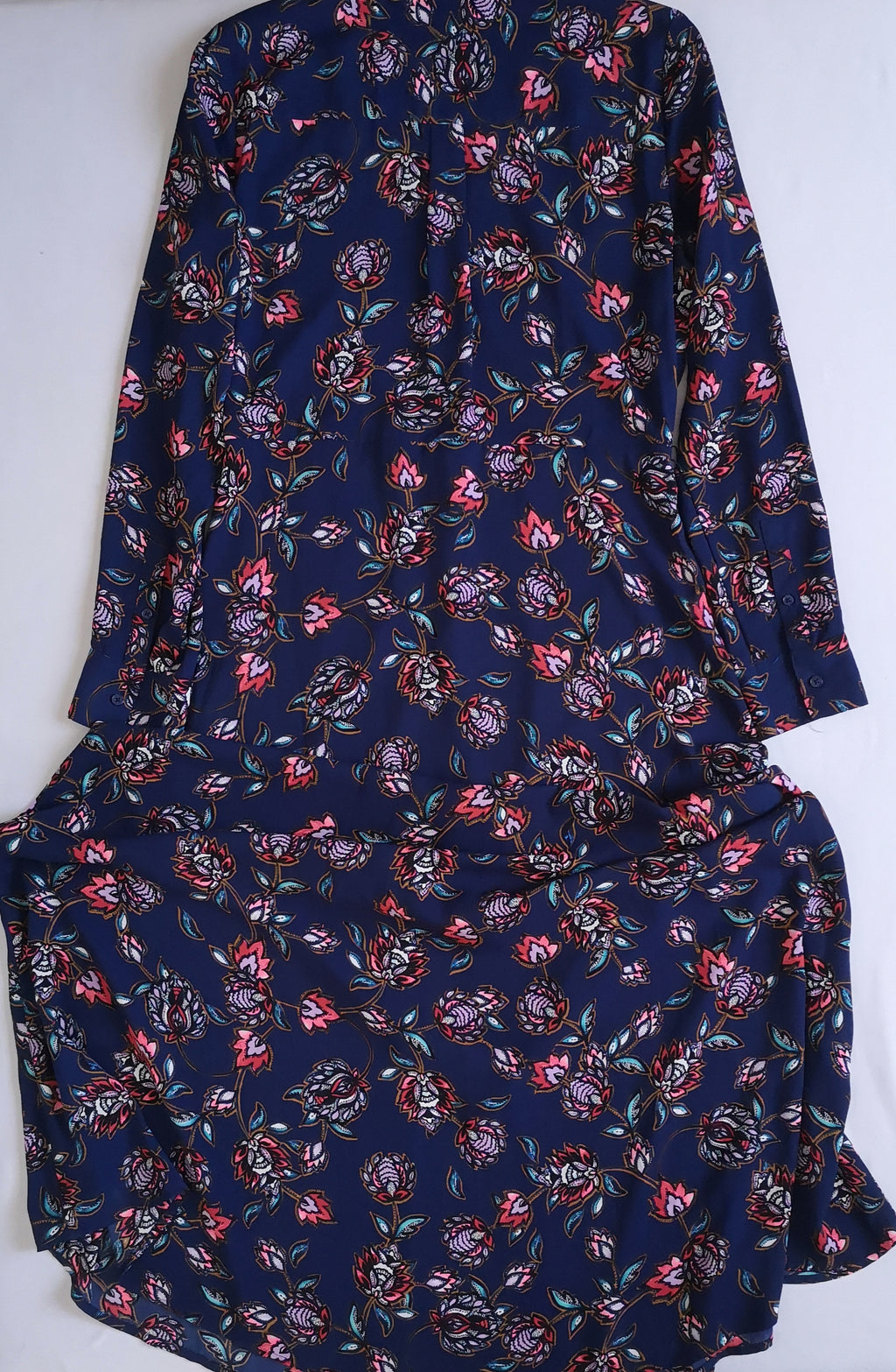 MaxiVestido con botones adelante incluye cincho