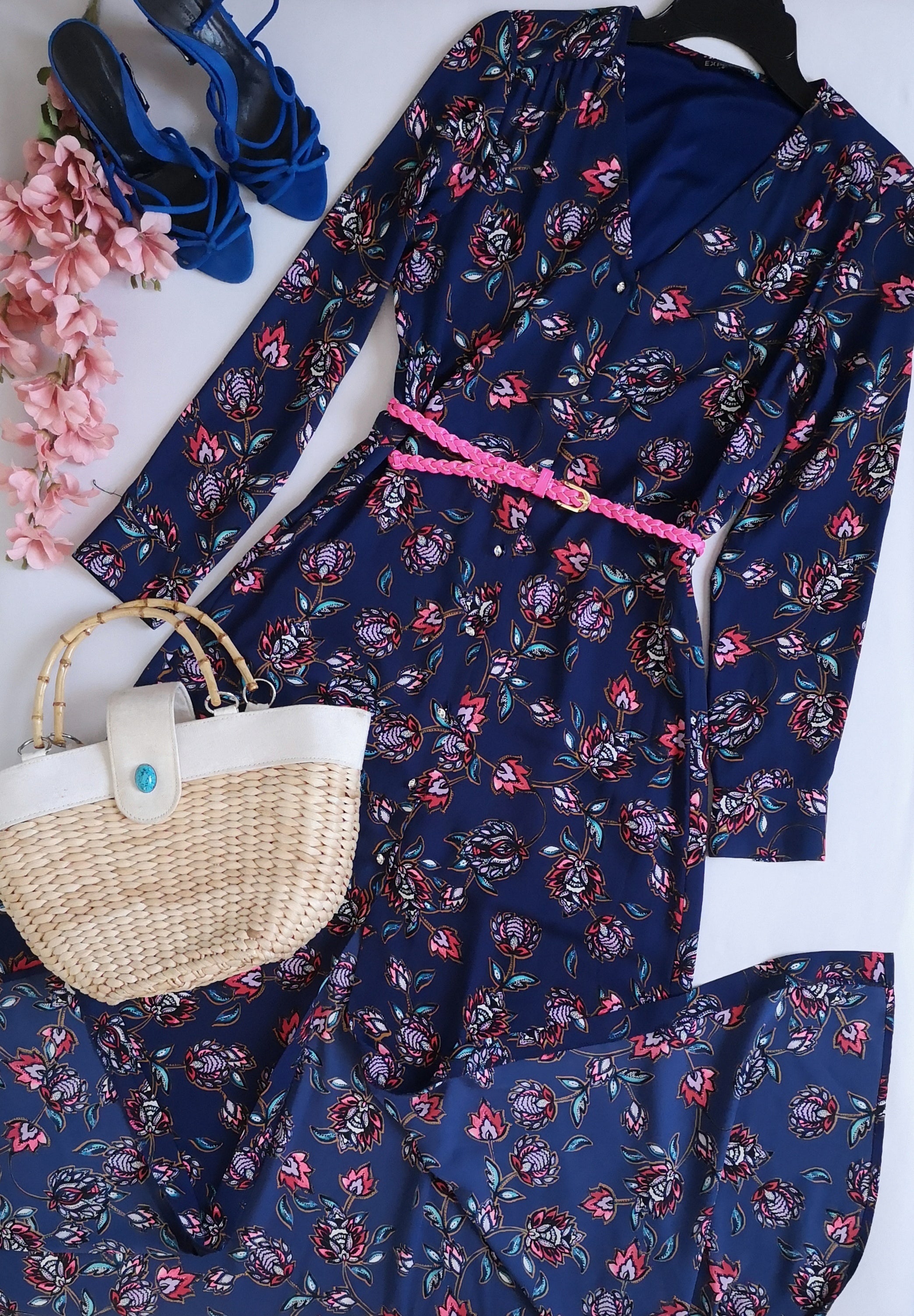 MaxiVestido con botones adelante incluye cincho