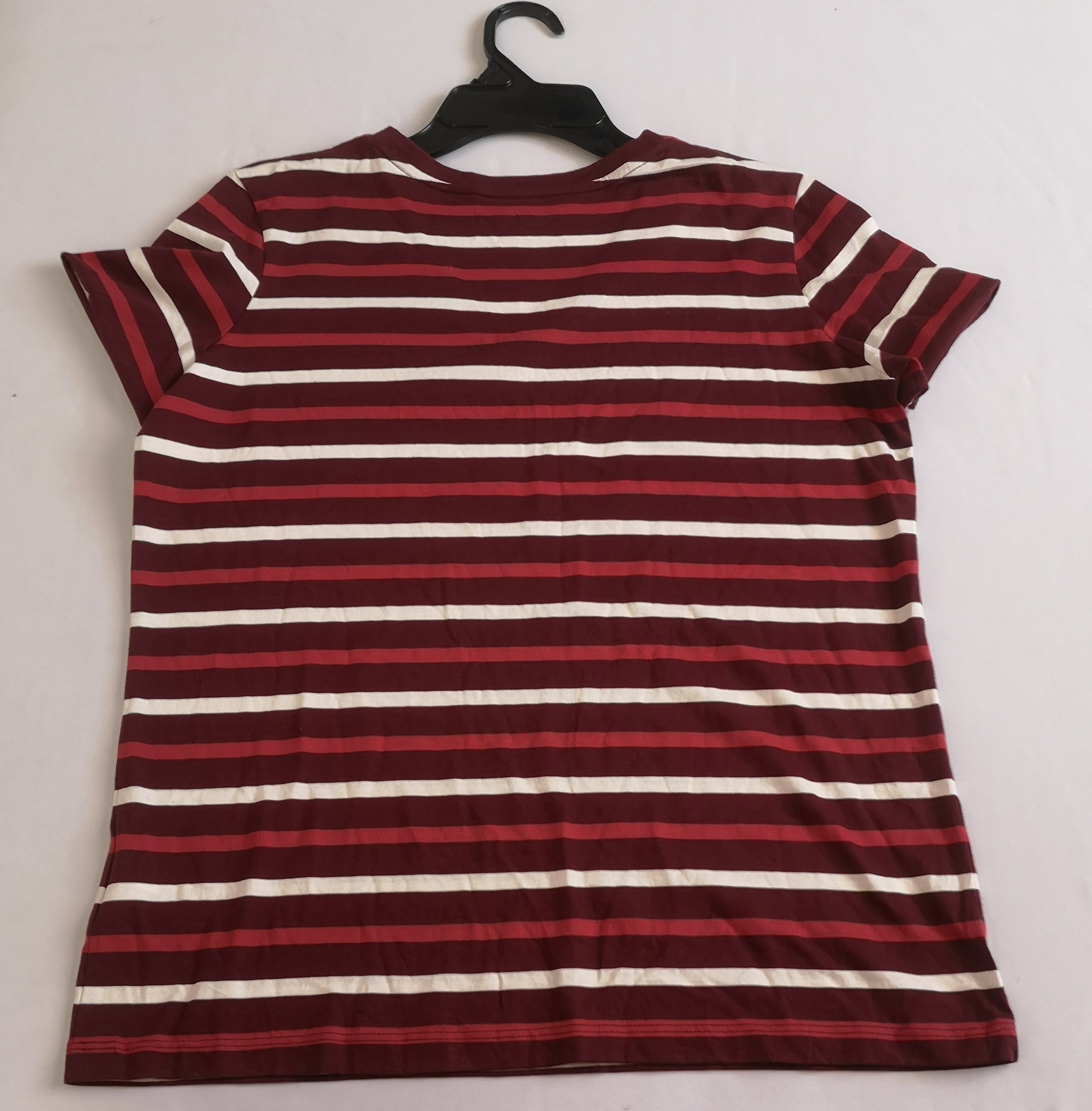 Blusa cuello en V y  pantalón con paletones ⚓