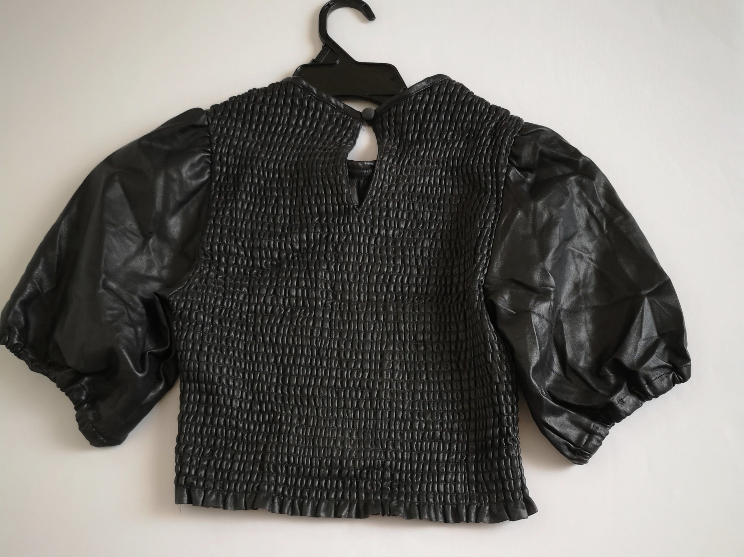 Blusa tipo cuero