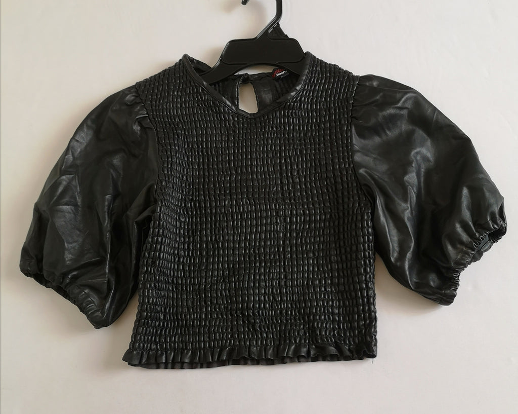 Blusa tipo cuero