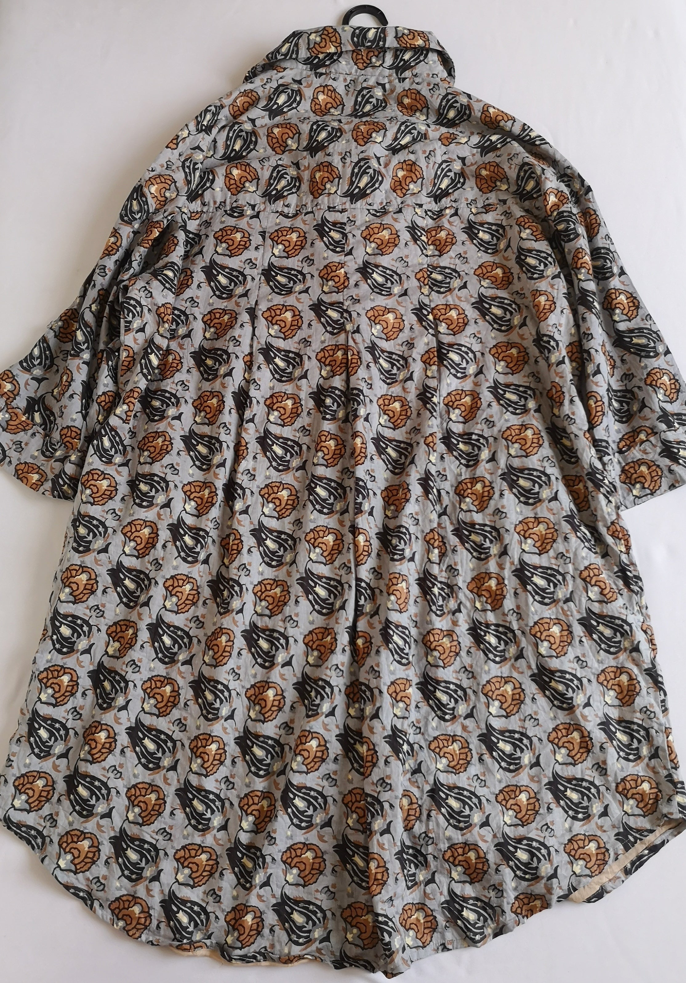 Vestido con bolsas incluye cincho