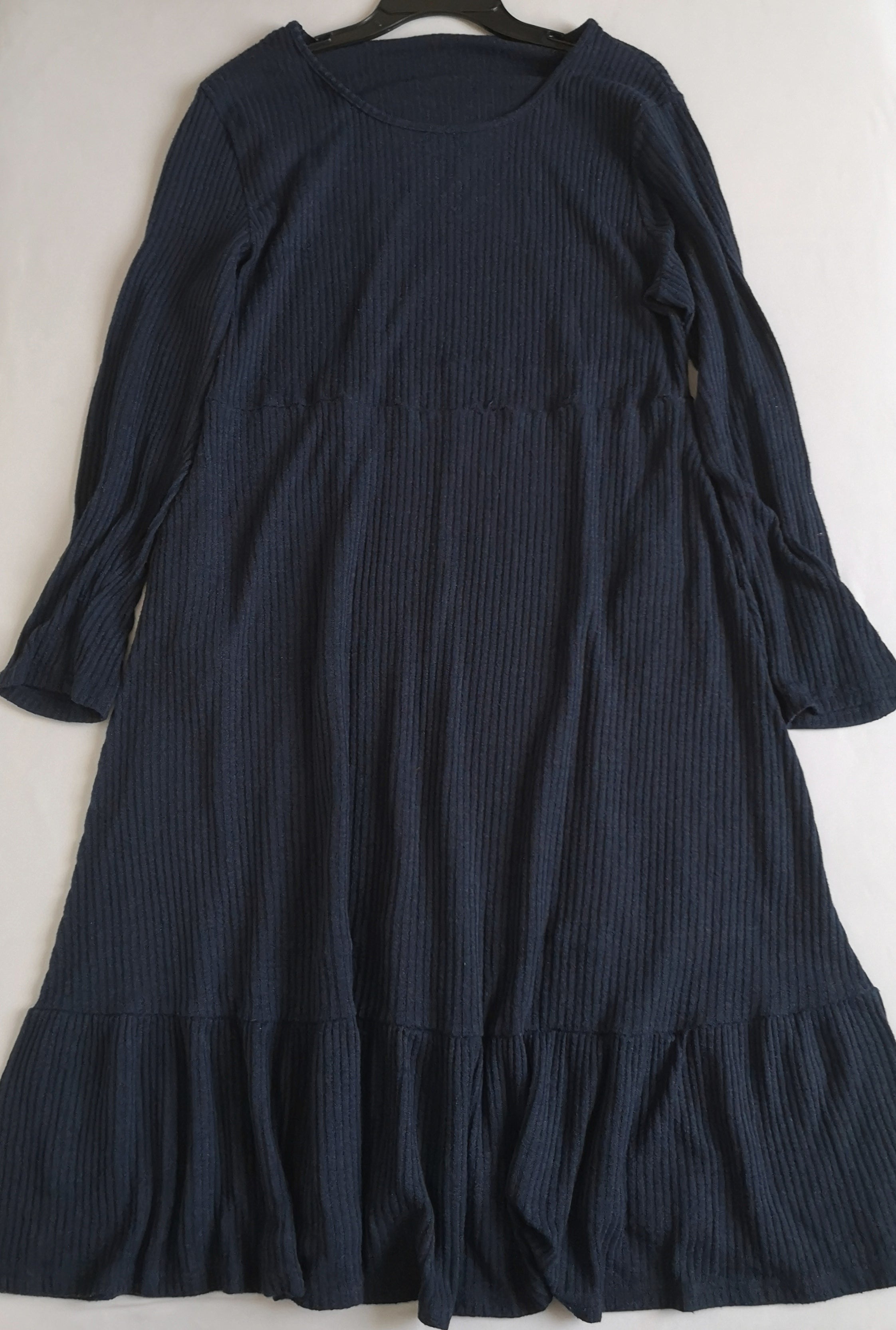 Vestido tejido incluye cincho