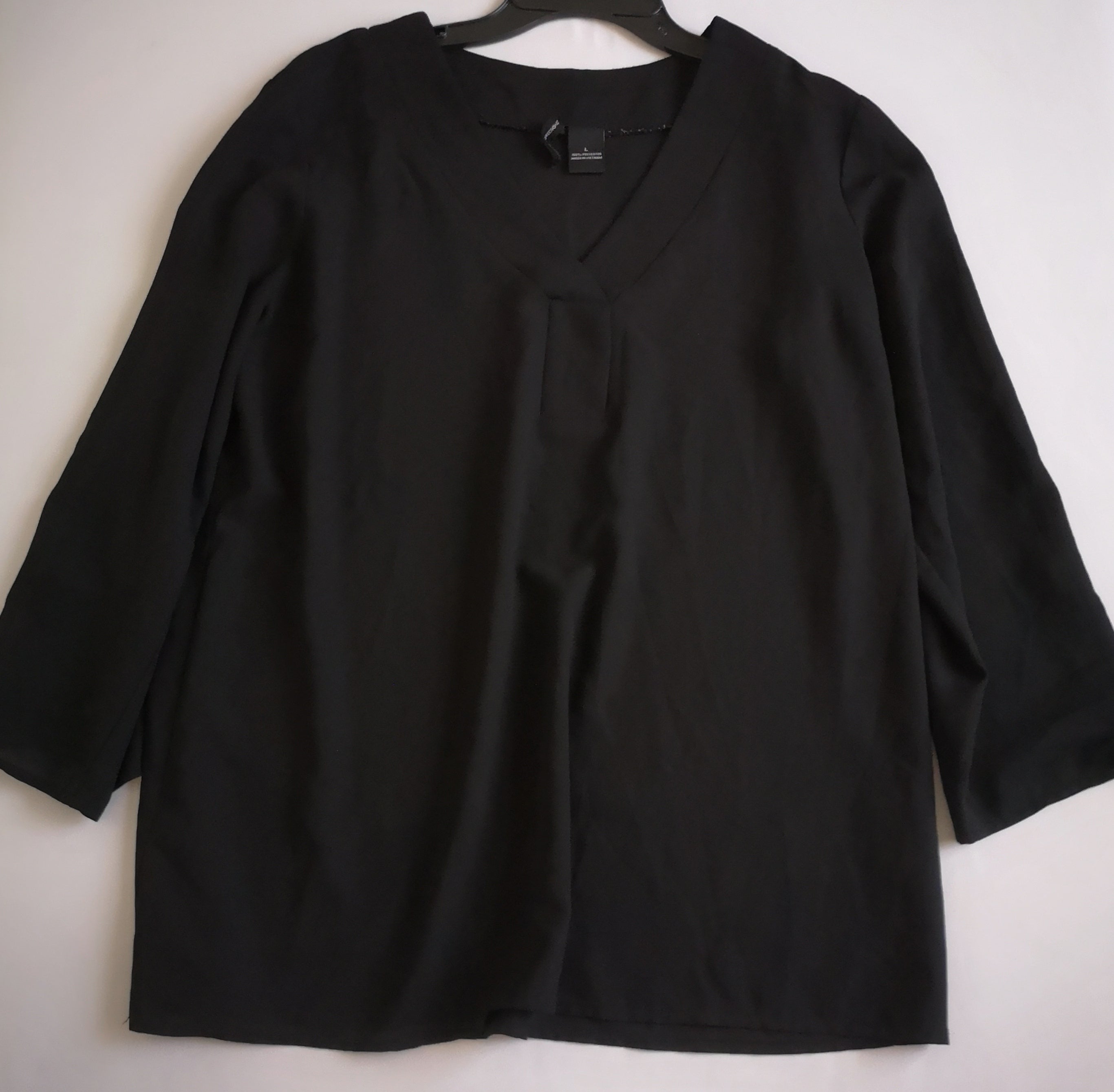Blusa cuello en V con pantalón de corduroy ❤️