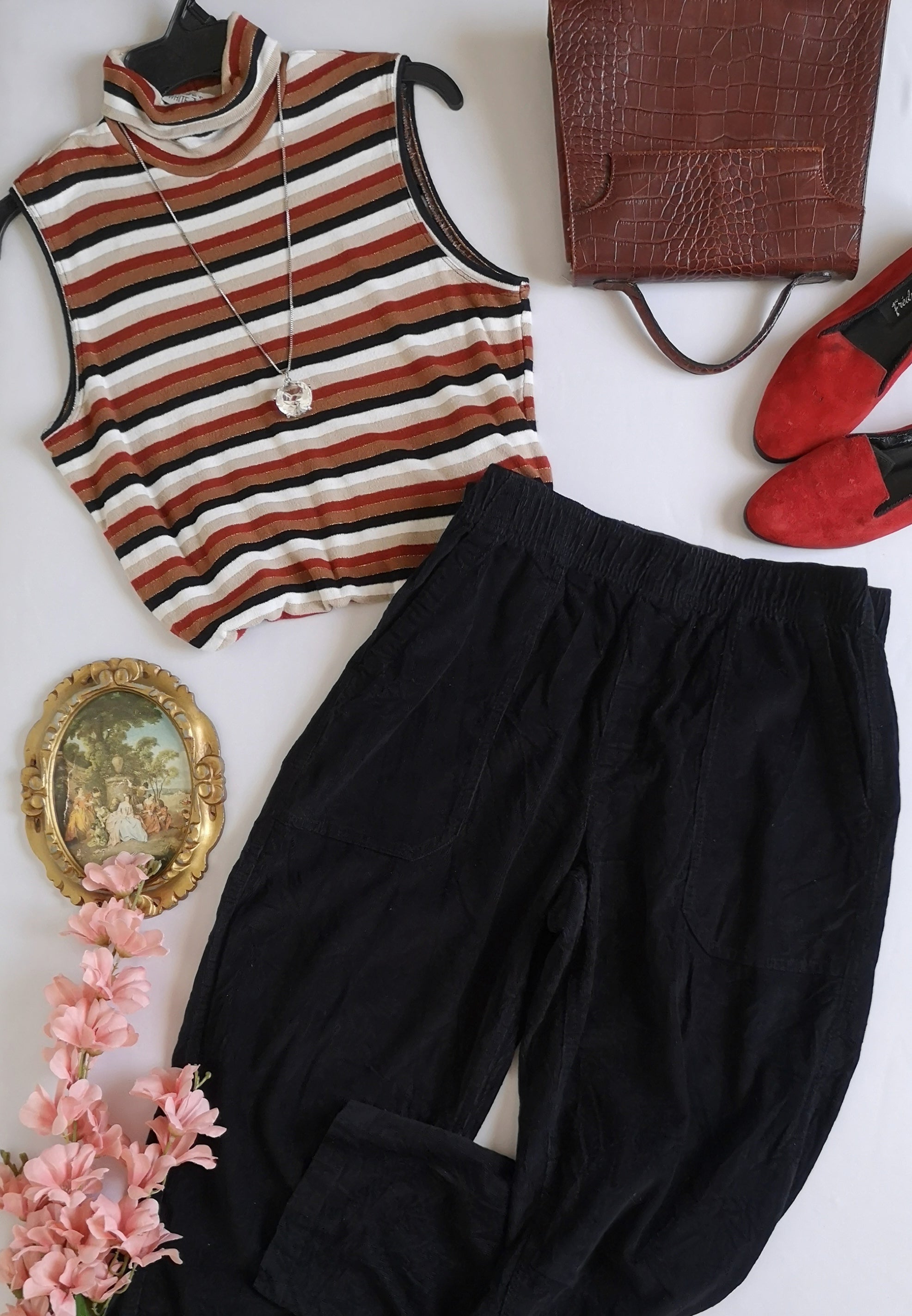Blusa sin mangas con pantalón tipo jogger ⚓
