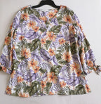 Blusa cuello en V y pantalón bordado inglés