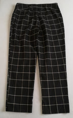 Blusa con botones en las mangas y pantalón stresh