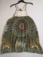 Vestido tipo halter y cárdigan manga 3/4