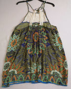 Vestido tipo halter y cárdigan manga 3/4