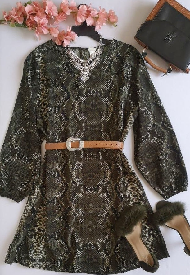 Vestido mangas bombachas incluye cincho