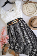 Blusa con Zipper atrás y maxifalda