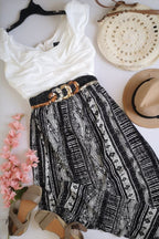 Blusa con Zipper atrás y maxifalda