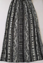 Blusa con Zipper atrás y maxifalda