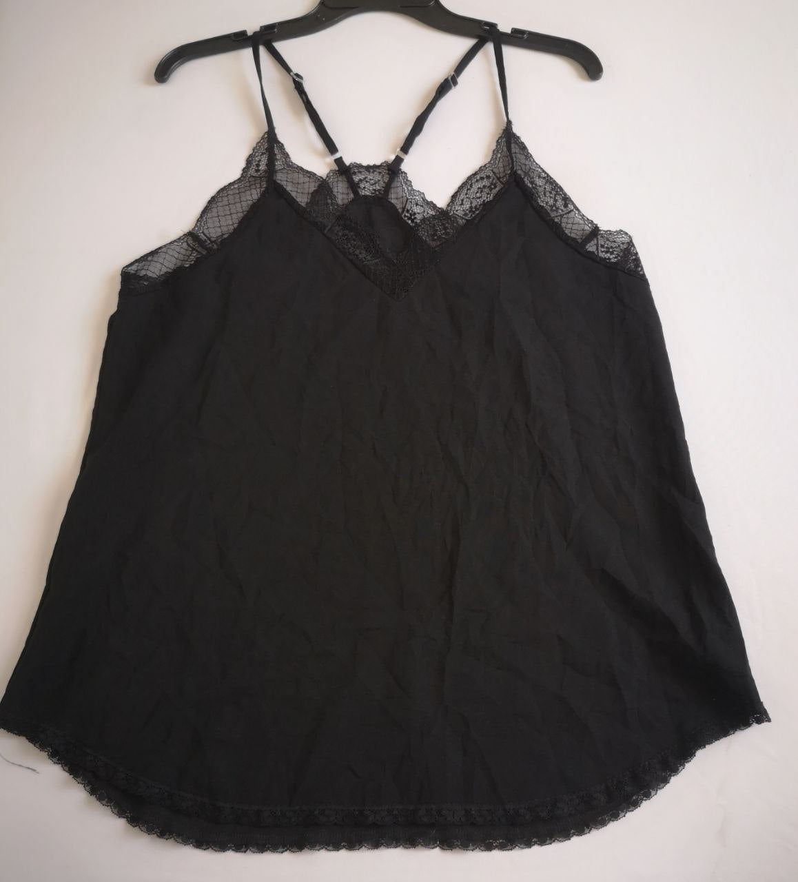 Falda larga y blusa de tirantes ⚓