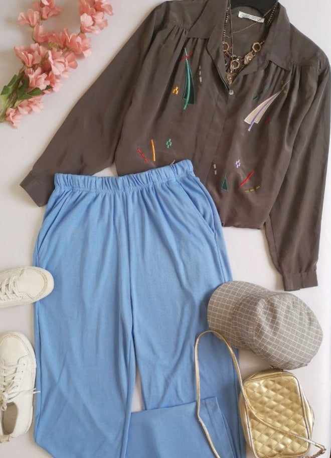 Blusa tipo seda con pantalón tela suave ⚓