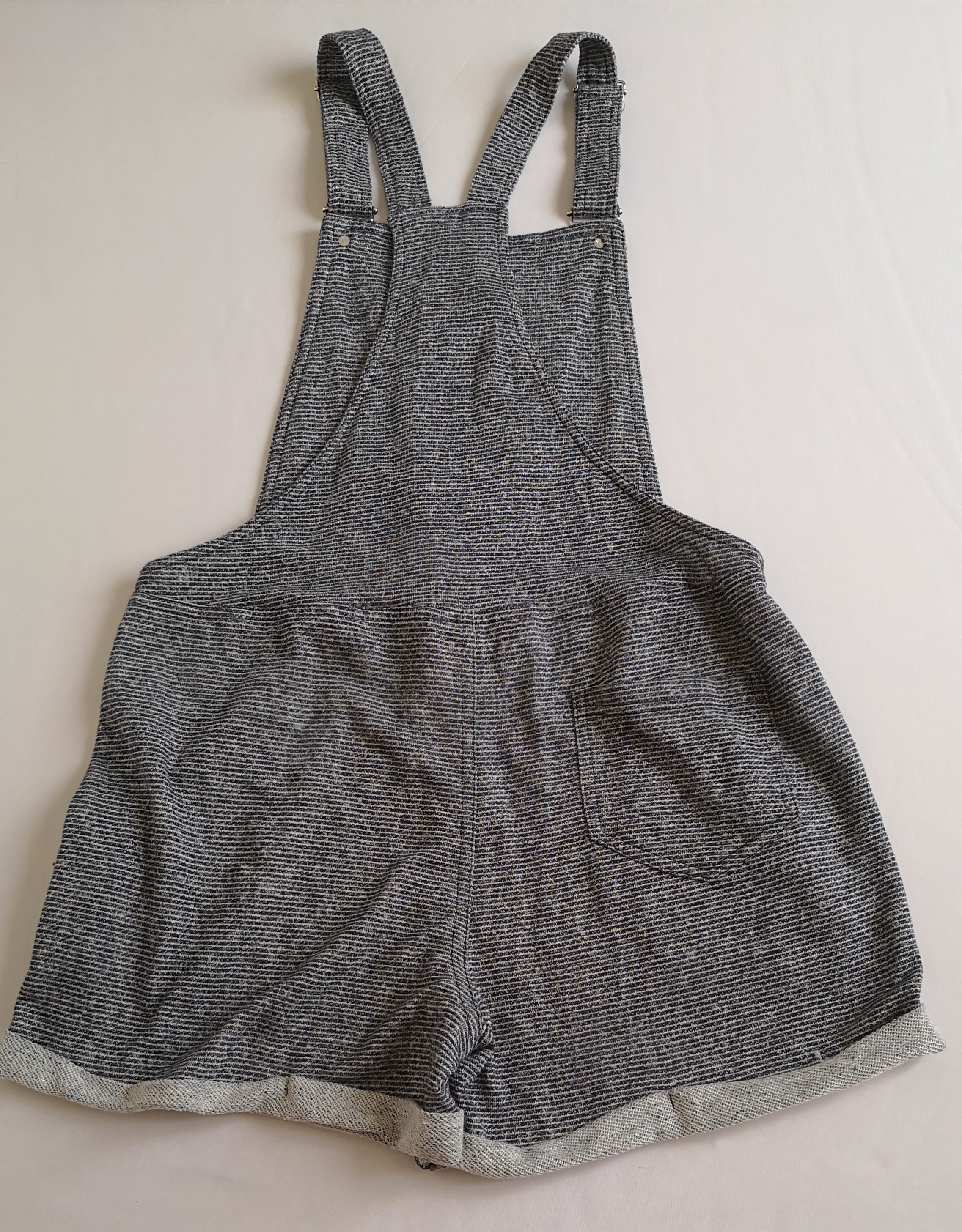 Overol tela suave con blusa tejida