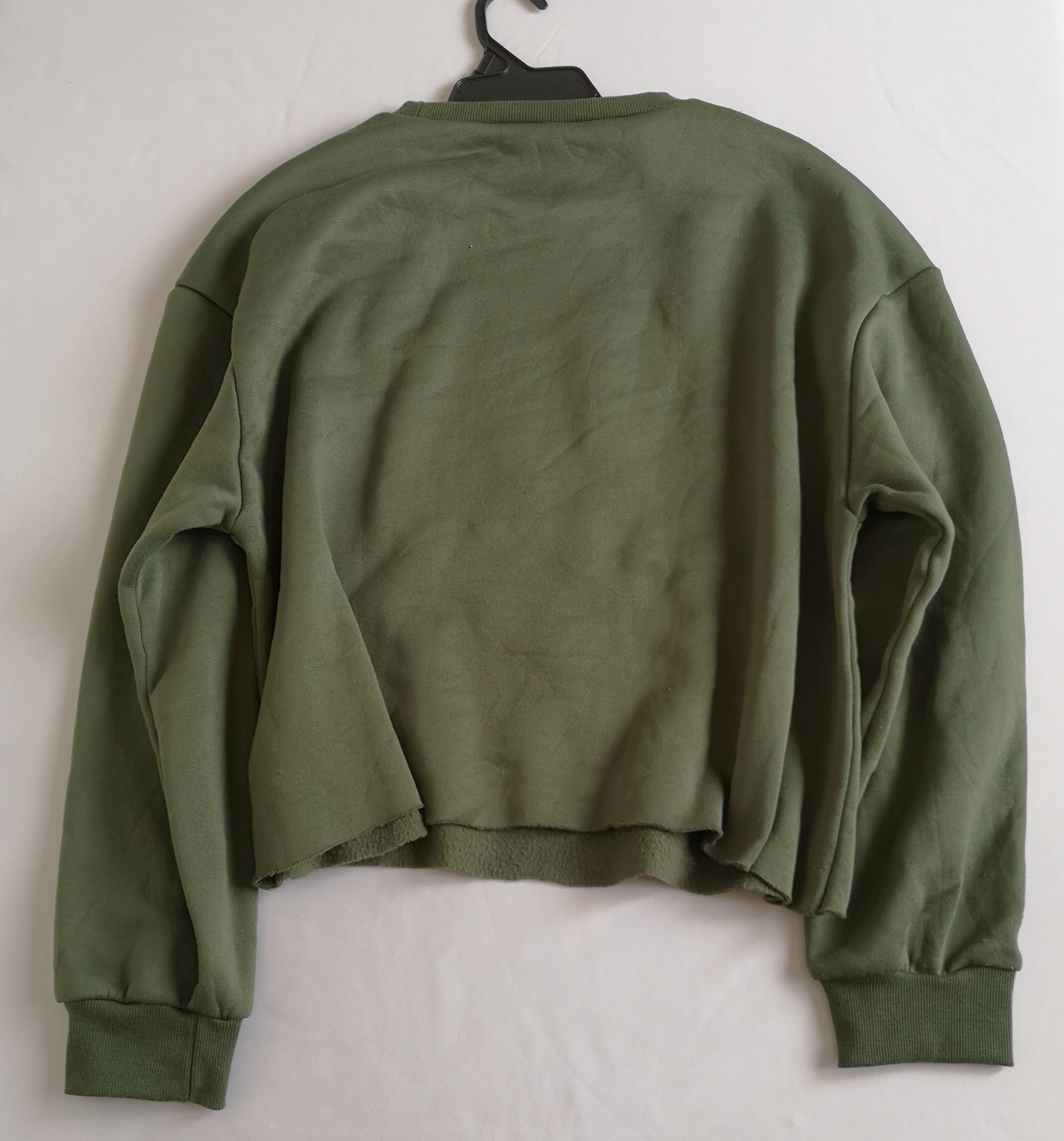 Sueter cuello redondo