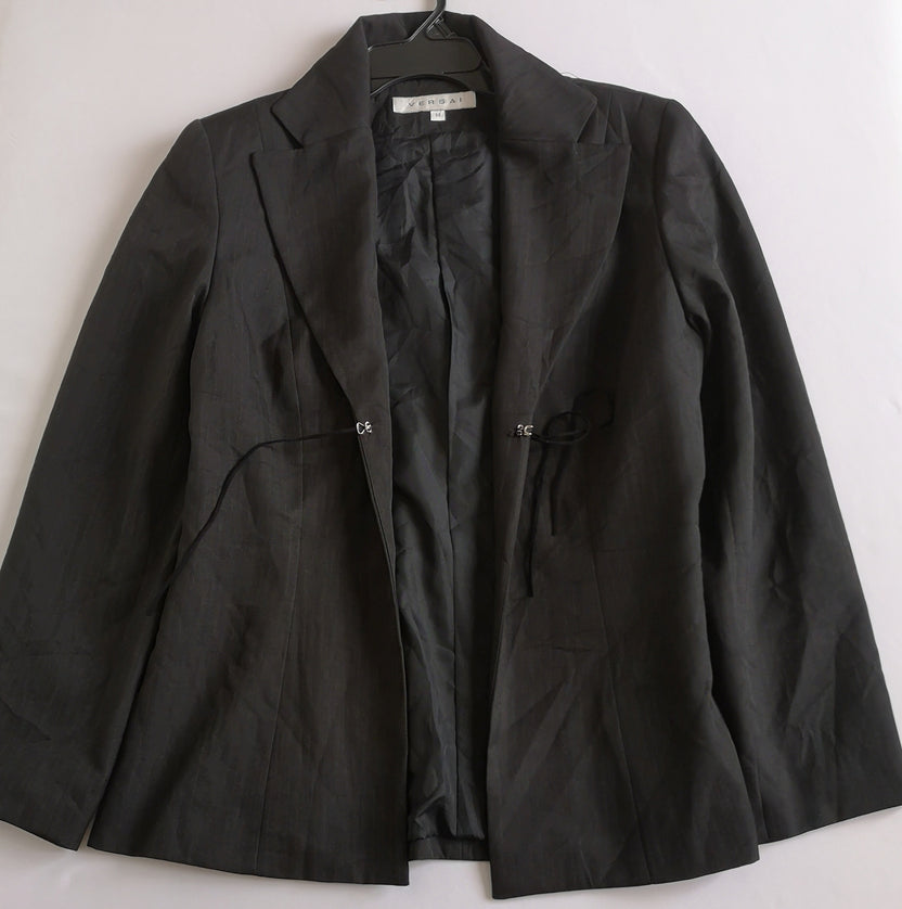 Blazer con cintas adelante