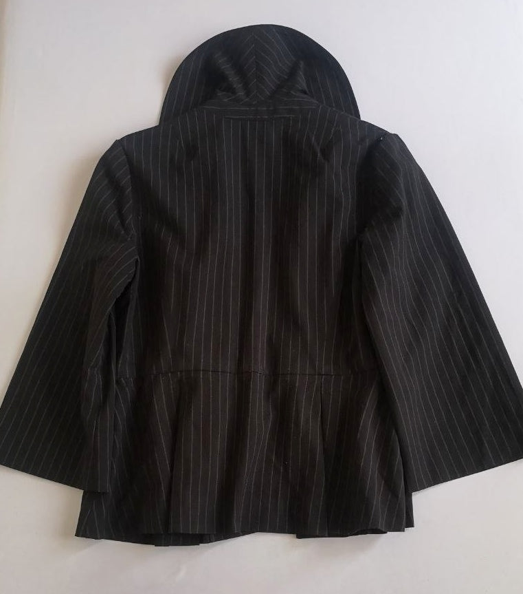 Chaqueta mangas anchas