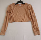 Blusa corta con falda de paletones ⚓