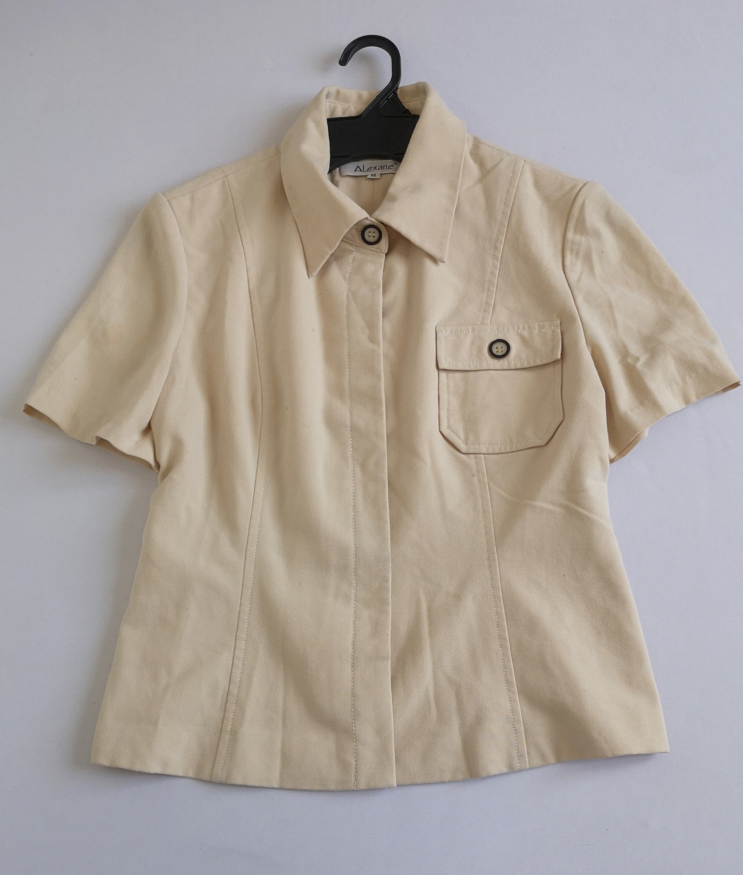 Blusa con botones