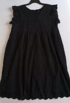Vestido holgado con bolsas a los lados