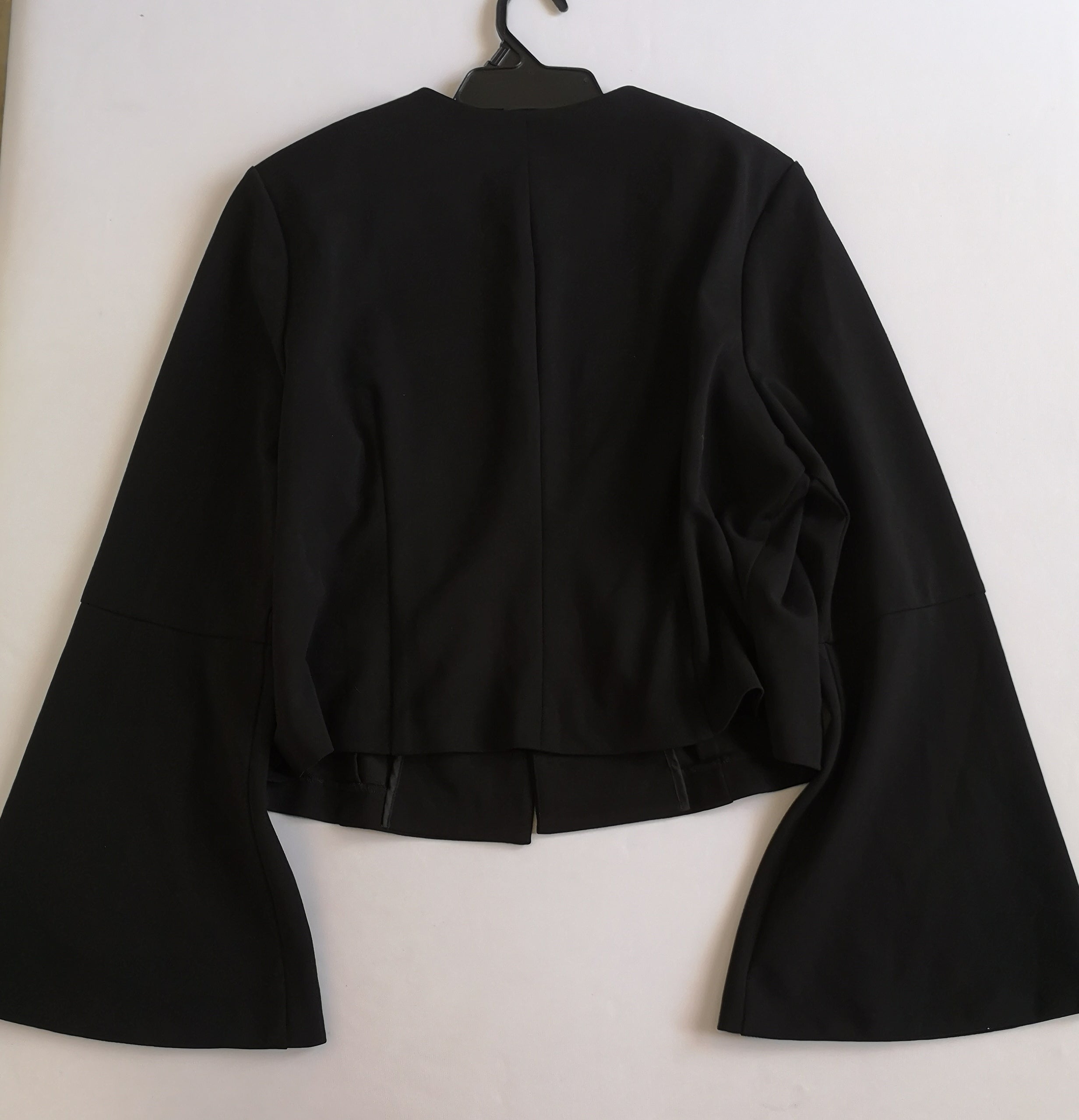 Chaqueta mangas Campana
