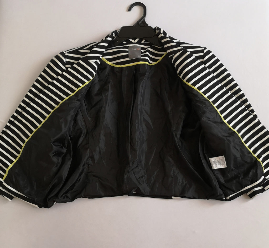 Chaqueta corta manga 3/4