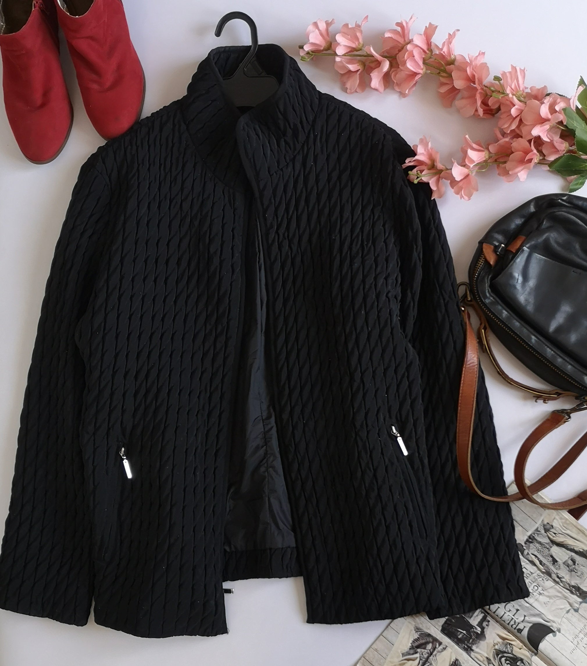 Chaqueta con zippers en las bolsas 💙
