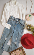 Jeans con blusa manga larga