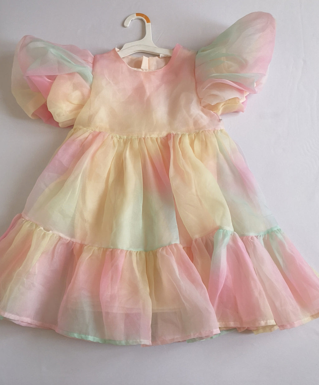 Vestido mangas bombachas