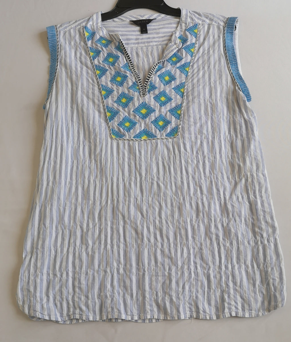 Jeans Straigth cintura  alta con blusa bordada