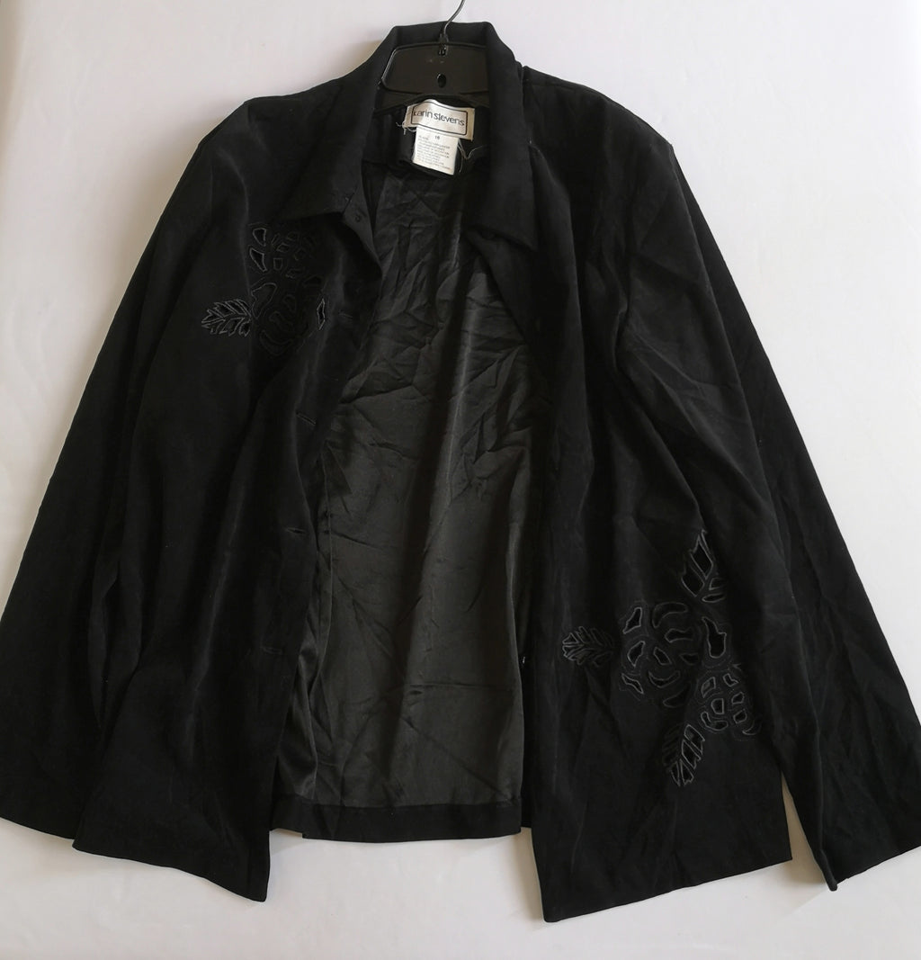 Chaqueta bordada