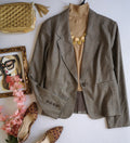 Blazer con paletones atrás