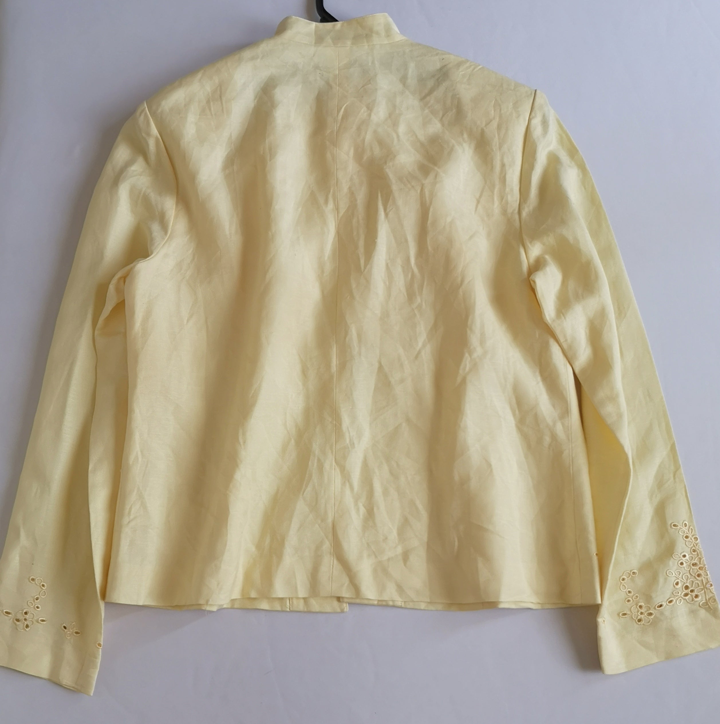 Chaqueta de lino cuello chino
